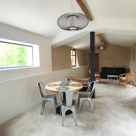 Relais De Rom, Mezzanine * Saint-Gervais-sur-Roubion